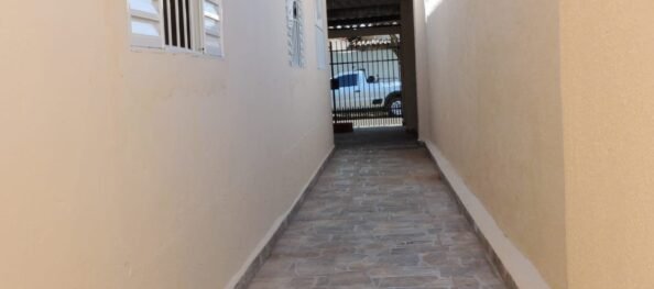 Casa à venda em Biriguí – SP – Bairro Thereza Maria Barbieri